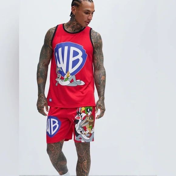 Warner Bros. Red Tank Top with Bugs Bunny Design - Picture 2 of 3